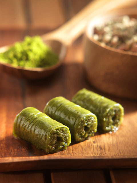 MADO Pistachio Roll Baklava