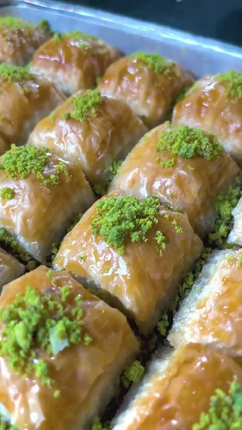 MADO Walnut Baklava