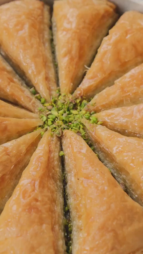 MADO Pistachio Roll Baklava